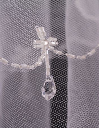 Свадебная фата с гребнем, украшенная оригинальными кристаллами № HJ111-1	 - 1